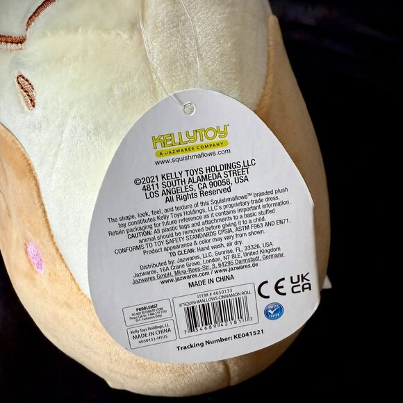 SOLD NWT Rare Chanel 8" The Cinnamon Roll Eyes Closed Squishmallow‎ - Picture 5 of 5
